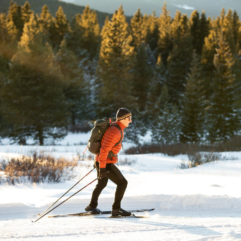 Sierra Designs Flex Trail 20-30 backpack lifestyle photo skiing